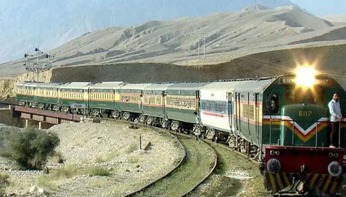 بلوچستان مان ٽرين سروس هڪ ڏينهن لاءِ معطل
